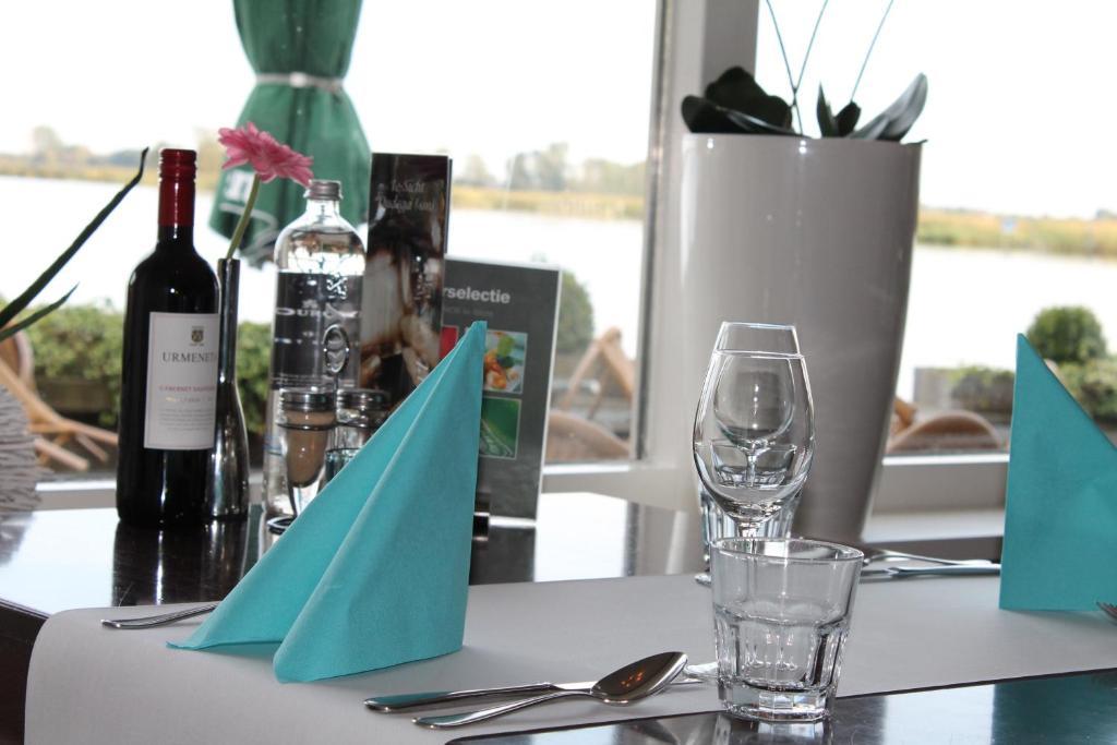 Hotel Restaurant Ie Sicht De Veenhoop Стая снимка