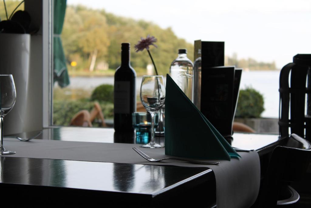 Hotel Restaurant Ie Sicht De Veenhoop Екстериор снимка